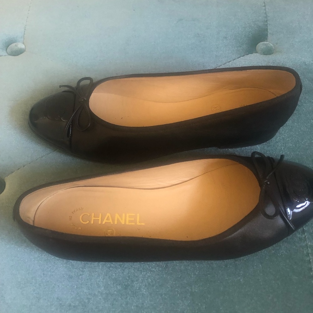 Chanel ballerina flats